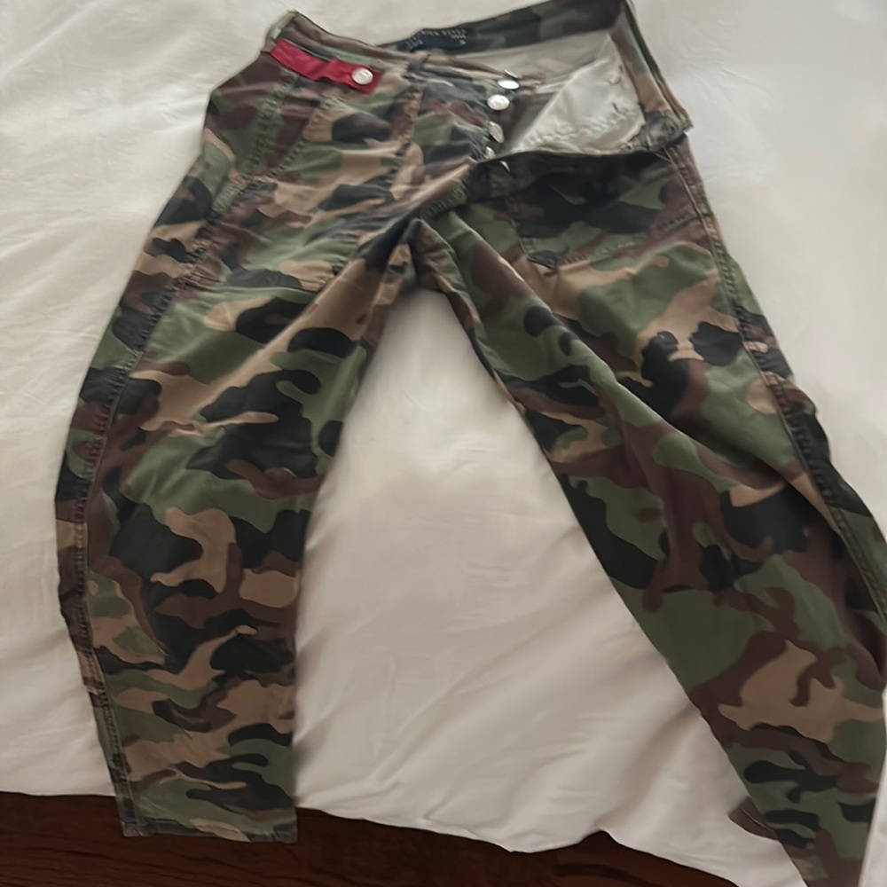 Veronica Beard Arya straight camo pants